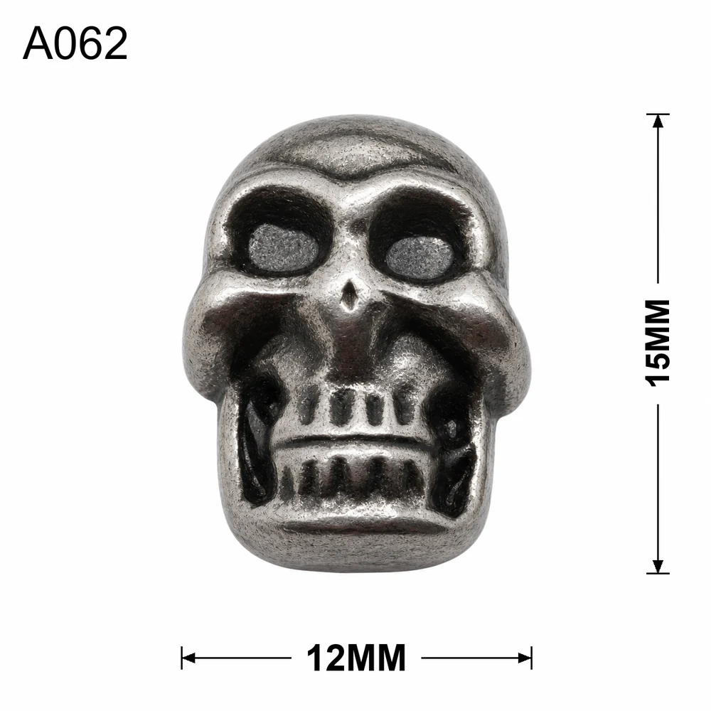 Sculpted Skull A062