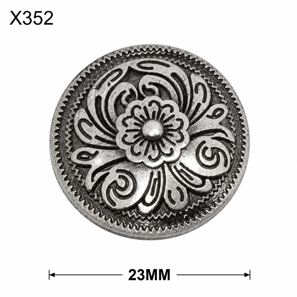 Engraved Floral Medallion X352
